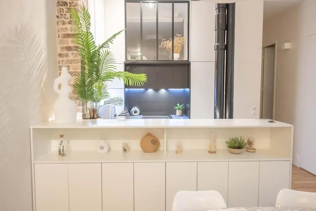 Διαμέρισμα Part Of Saint-germain-des Pres / 3 Bedrooms *